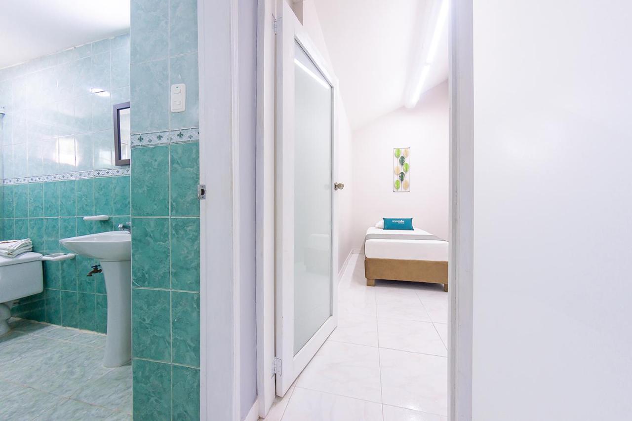Ayenda Isla De Manga Hotel Cartagena Екстериор снимка